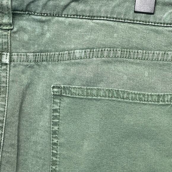 Vineyard Vines Olive Green Utility Skirt Size 16 - Picture 3 of 7